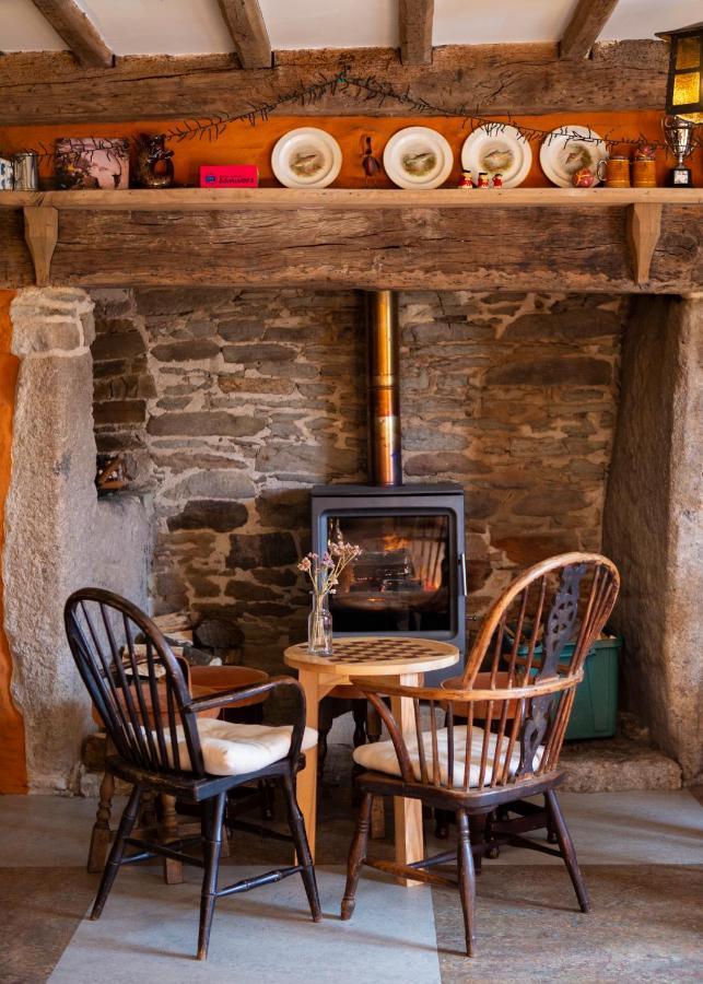 The Leaping Salmon Hotell Yelverton Eksteriør bilde